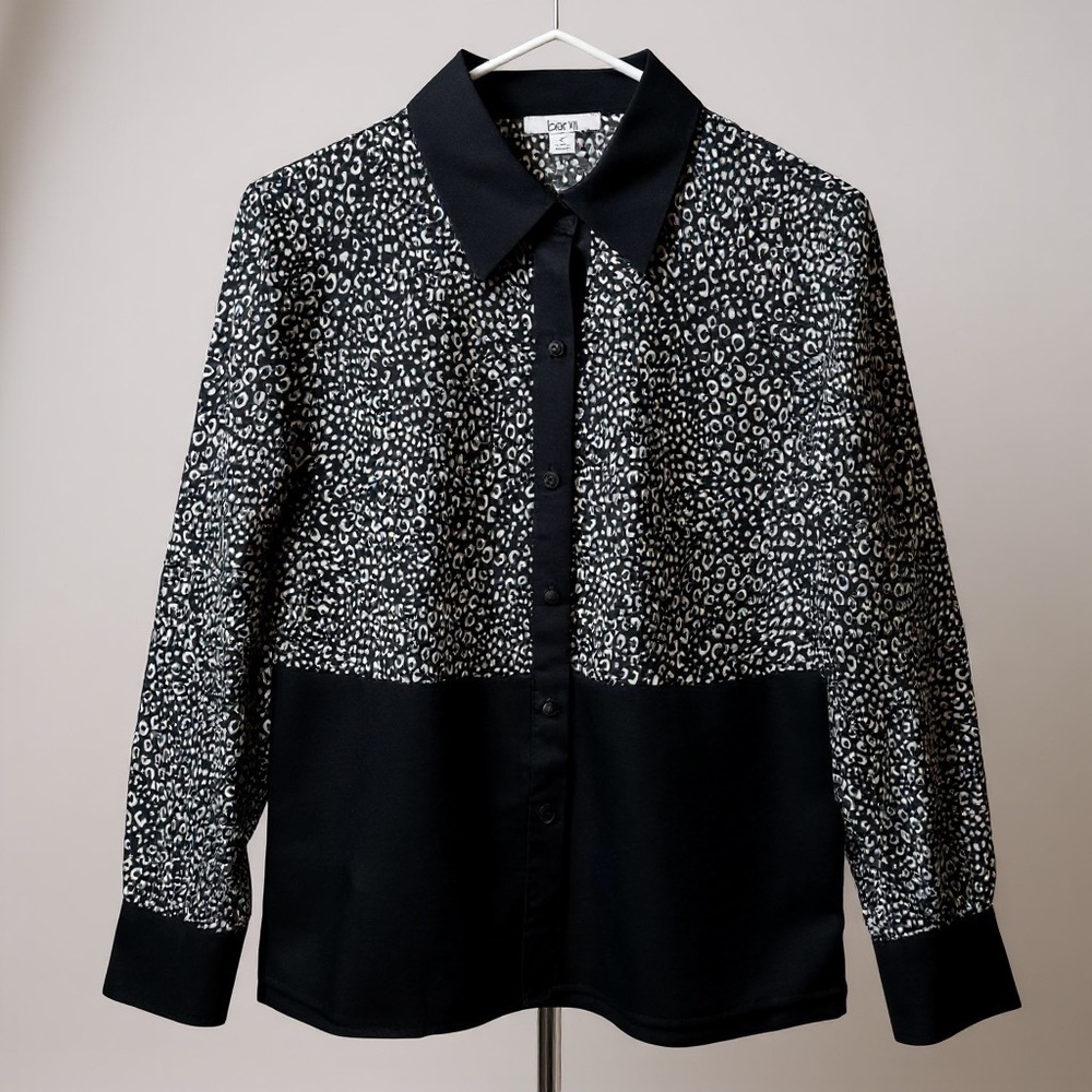 Bar III Women’s Black and White Blouse Size XS